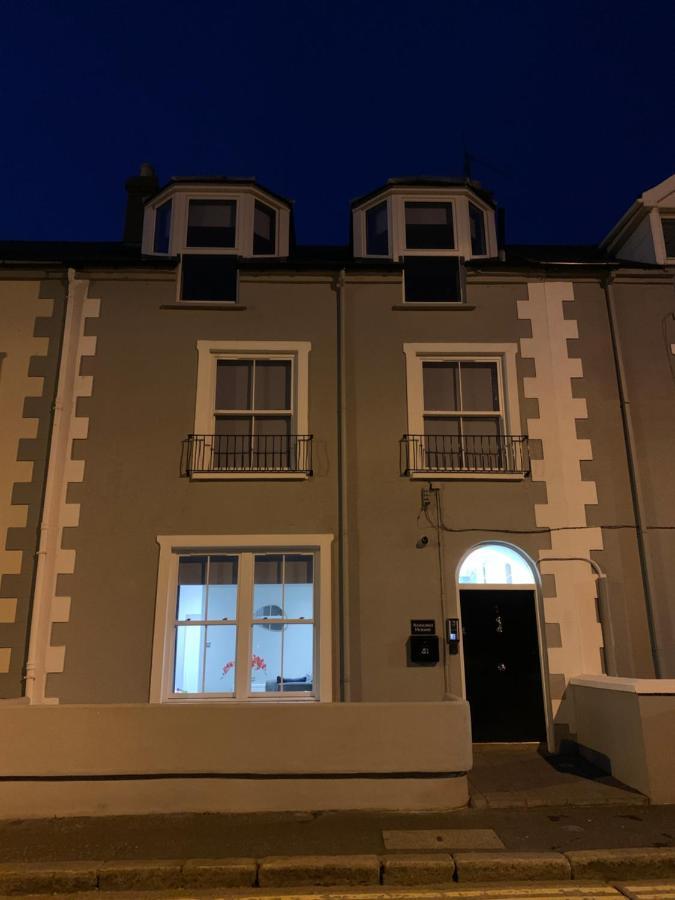 Seaview Aurora House - Central Luxury Apartment Warrenpoint Dış mekan fotoğraf